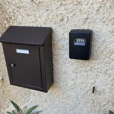 Maison De Village Situee A 10 Mins D'ajaccio アパート